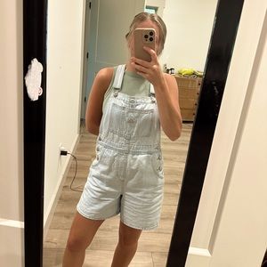 Levi’s short overalls